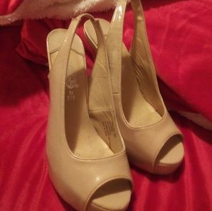 Sling back stiletoes